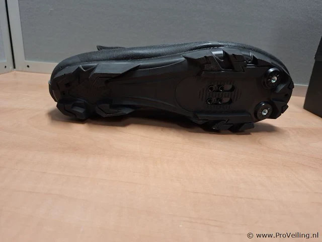 Agu mtb fietsschoenen model mtb m710 | kleur zwart | maat 41 - afbeelding 6 van  8