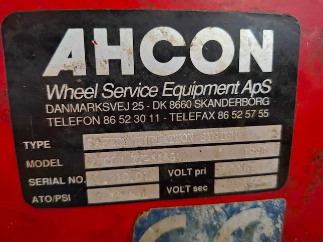 Ahcon - it-6148 - bandenpompstation - afbeelding 3 van  6