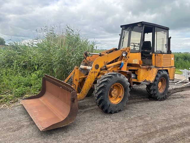 Ahlmann - al8c - shovel - 1989 - afbeelding 1 van  30