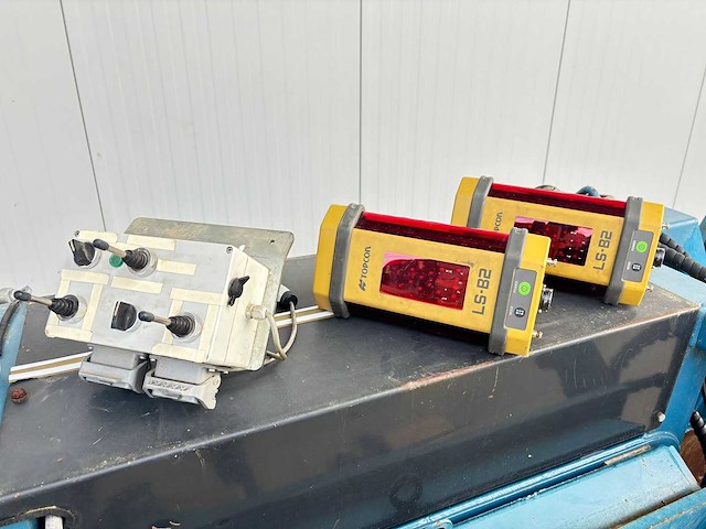 Ahlmann ahlmac 2600 3-in1 leveller inclusief topcon ontvangers - afbeelding 11 van  24