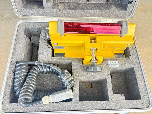 Ahlmann ahlmac 2600 3-in1 leveller inclusief topcon ontvangers - afbeelding 15 van  24