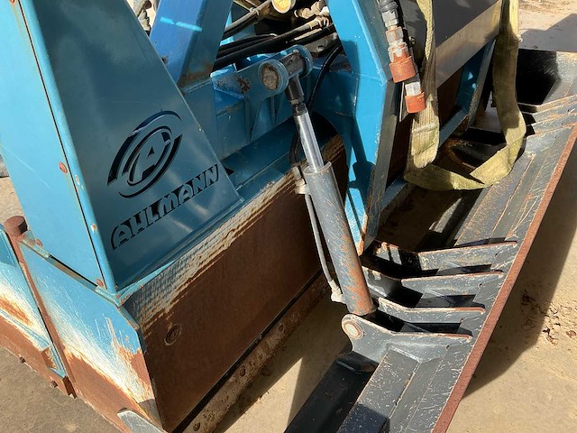 Ahlmann ahlmac 2600 3-in1 leveller inclusief topcon ontvangers - afbeelding 18 van  24