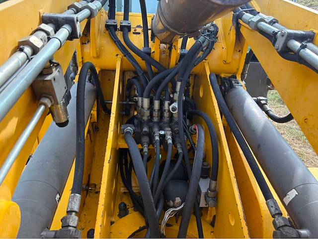 Ahlmann az85t shovel 2002 - afbeelding 13 van  51