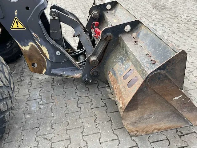 Ahlmann az95 shovel - afbeelding 8 van  47