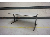 Ahrend - bureau (4x) - afbeelding 1 van  5