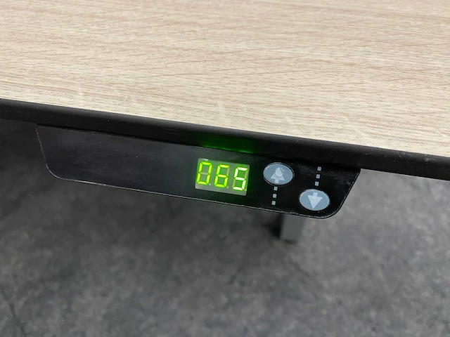 Ahrend - eletrisch zit-sta duo bureau 200x80 - afbeelding 3 van  9