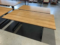 Ahrend - in hoogte verstelbaar - desk - afbeelding 1 van  2