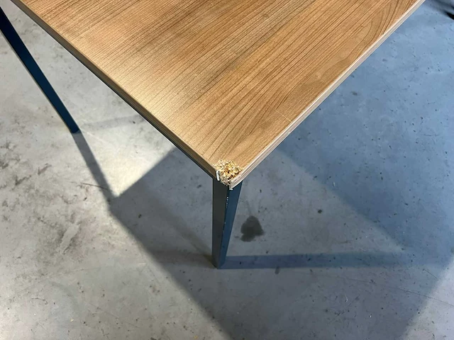 Ahrend - kantinetafel (2x) - afbeelding 2 van  2