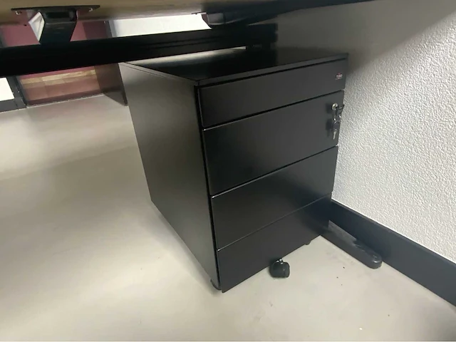 Ahrend 200x100cm bureautafel (8x) - afbeelding 6 van  16