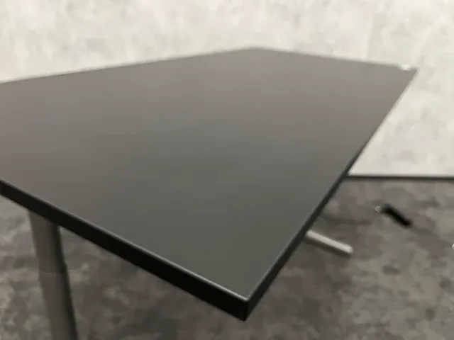 Ahrend 500 - elektrisch bureau 160x80 - afbeelding 14 van  14