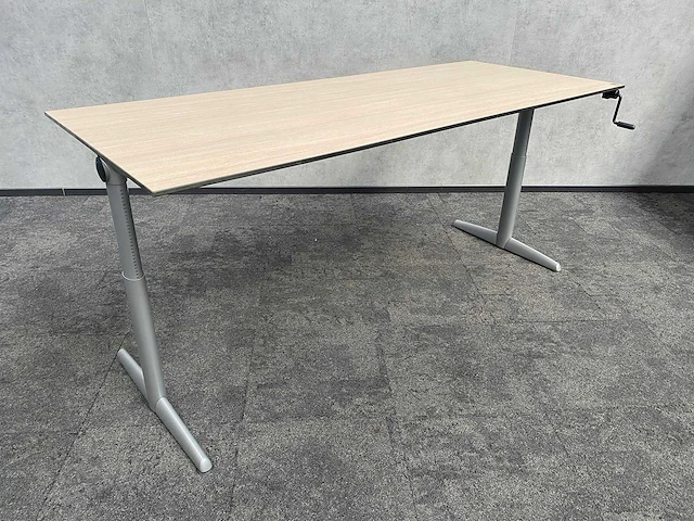 Ahrend 500 - zit-zit slinger bureau 200x80 - afbeelding 1 van  12