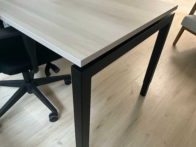 Ahrend bureau (2x) - afbeelding 2 van  7