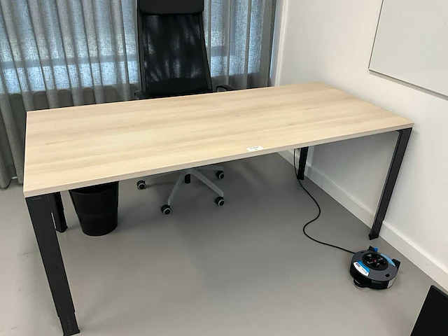 Ahrend bureau (2x) - afbeelding 4 van  7