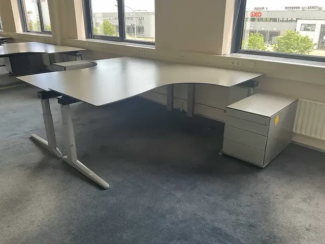 Ahrend bureau (6x) - afbeelding 6 van  8