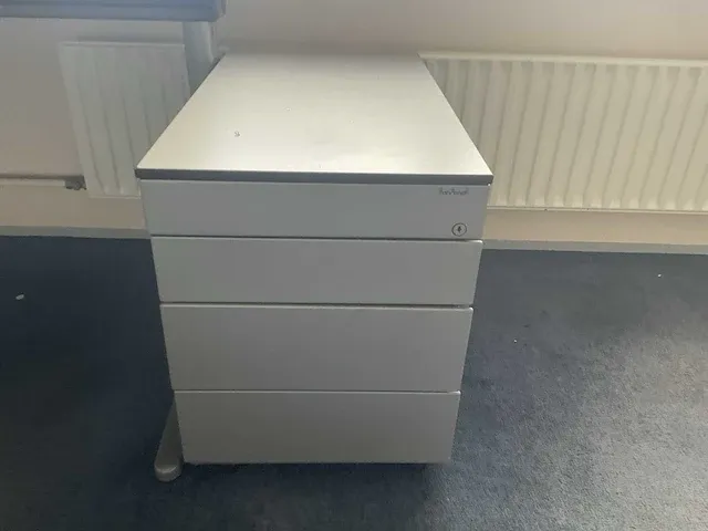 Ahrend bureau (6x) - afbeelding 7 van  8