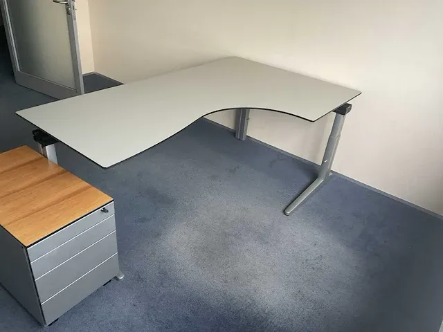 Ahrend bureau (7x) - afbeelding 5 van  12