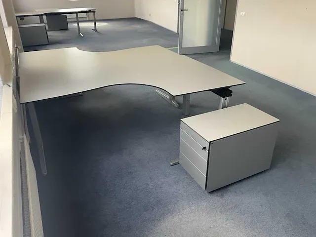 Ahrend bureau (7x) - afbeelding 11 van  12