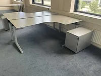 Ahrend bureau (7x) - afbeelding 12 van  12