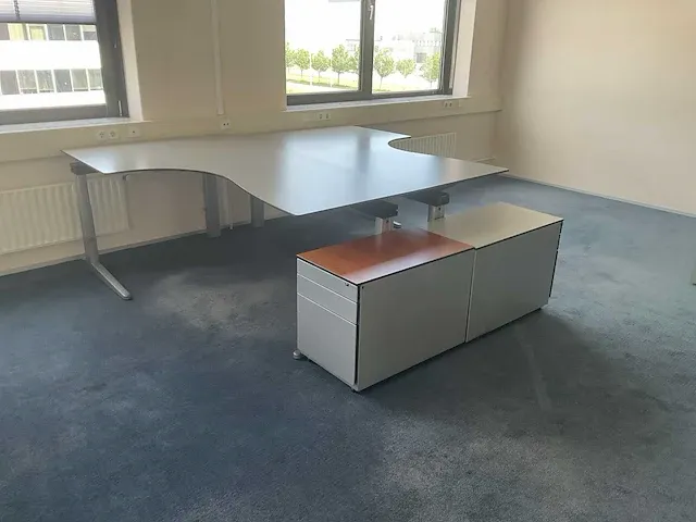 Ahrend bureau (8x) - afbeelding 8 van  10