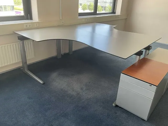 Ahrend bureau (8x) - afbeelding 10 van  10