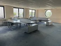 Ahrend bureau (9x) - afbeelding 1 van  9