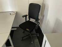 Ahrend bureaustoel - afbeelding 1 van  3