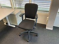 Ahrend bureaustoel - afbeelding 1 van  3