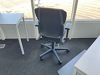 Ahrend bureaustoel - afbeelding 3 van  3