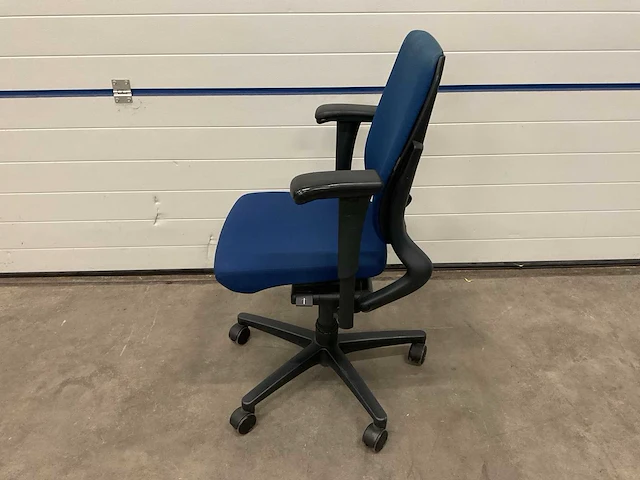 Ahrend bureaustoel - afbeelding 2 van  4