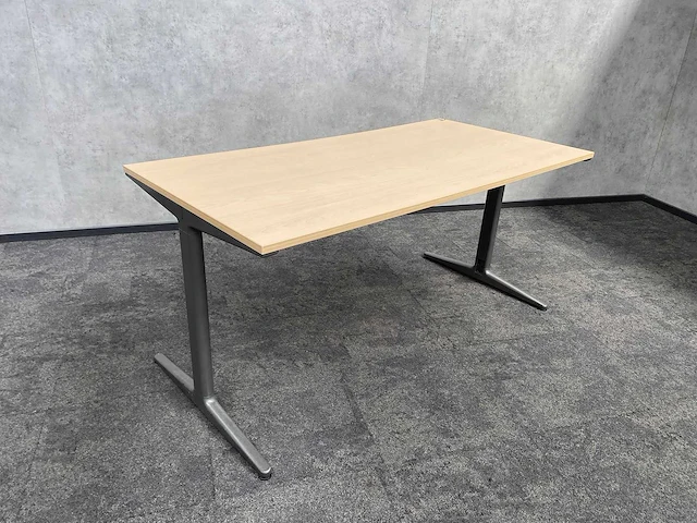 Ahrend mehes - tafel 160x80 - afbeelding 1 van  8