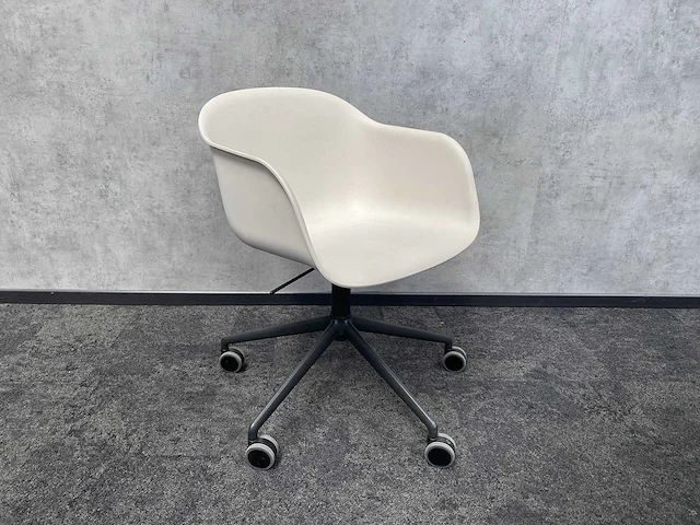 Ahrend/ muuto - 10p conferentieset 360x120 - afbeelding 26 van  27