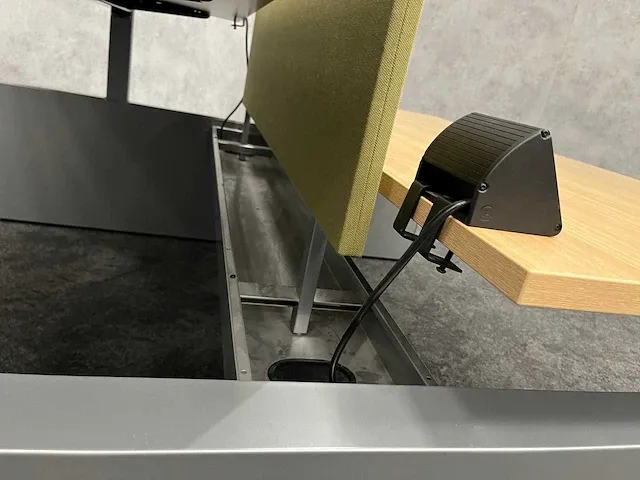 Ahrend/ steelcase - duo slinger werkplek 180x80 - afbeelding 14 van  27