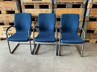 Ahrend vergaderstoel (3x) - afbeelding 1 van  2