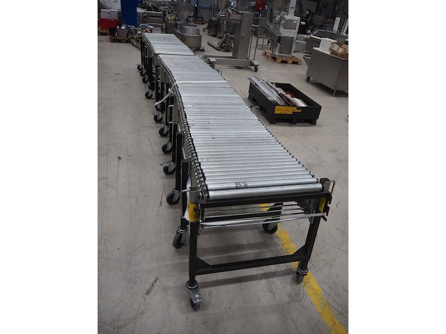 Ahs - afbeelding 3 van  7