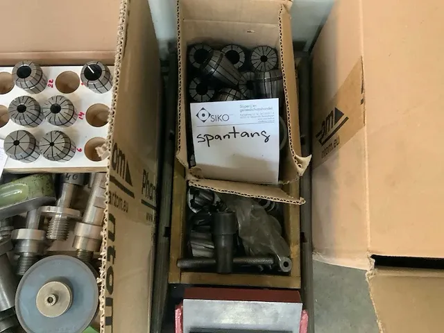 Ai hembrug universele gereedschap slijpmachine - afbeelding 3 van  12
