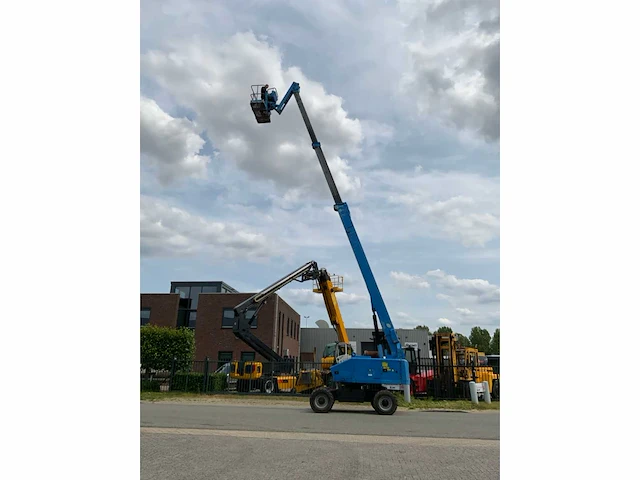 Aichi - sp21aj - hoogwerker diesel 23 meter werkhoogte - afbeelding 2 van  26