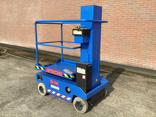Aichi sv 041 hoogwerker - afbeelding 3 van  8