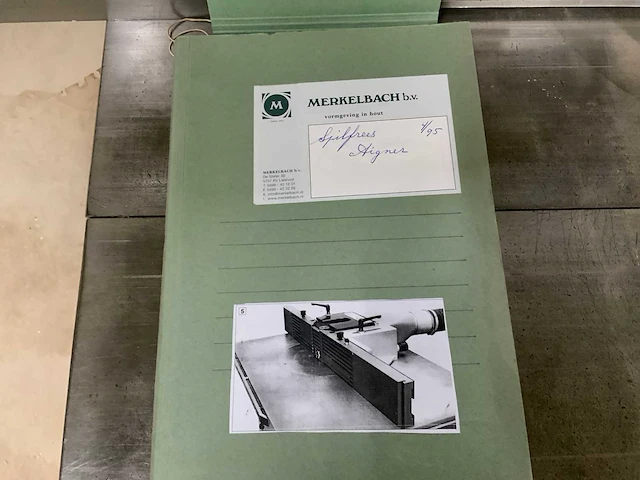 Aigner tafel- en spilfreesmachine - afbeelding 7 van  7