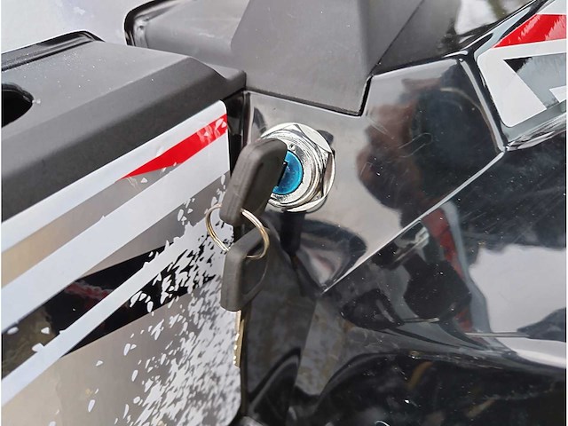 Aiii - commander 200 - quad - afbeelding 13 van  46