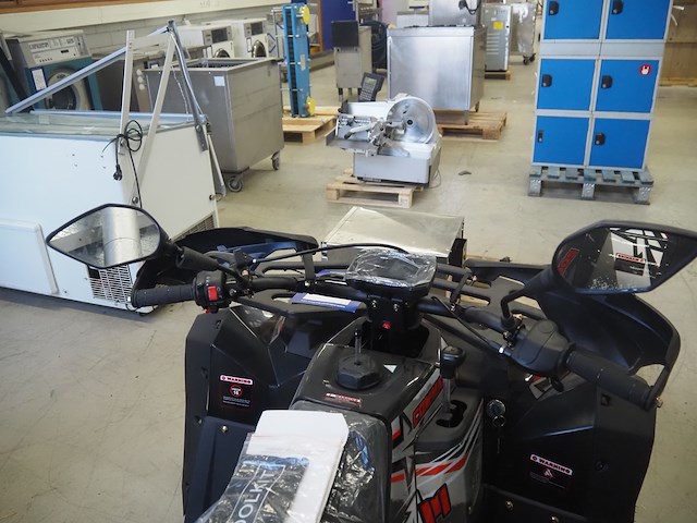 Aiii - afbeelding 9 van  13