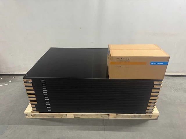Aiko - set van 20 zonnepanelen (440 wp) en sungrow 8.0k omvormer - afbeelding 1 van  8