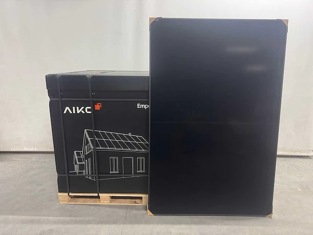 Aiko - set van 36 zonnepanelen (440 wp) - afbeelding 1 van  5