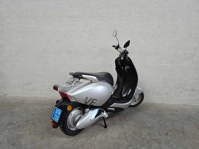 Aima - snorscooter - mine plus - 25km uitvoering elektrische scooter dth72g - afbeelding 5 van  8
