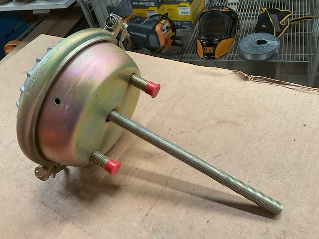 Air brake chamber (2x) - afbeelding 2 van  4
