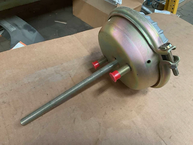 Air brake chamber (2x) - afbeelding 3 van  4