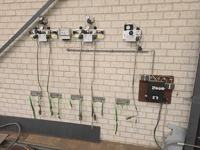 Air products - gasregeling - afbeelding 1 van  4