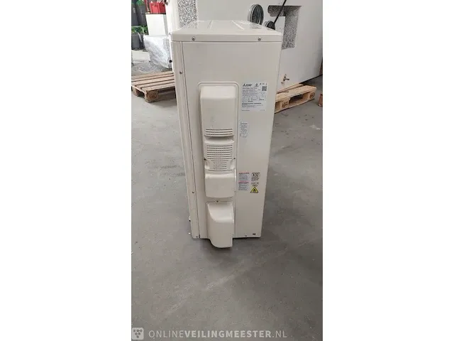 Air to water heat pump mitsubishi, suz-swm40va, bouwjaar 2022 - afbeelding 4 van  5