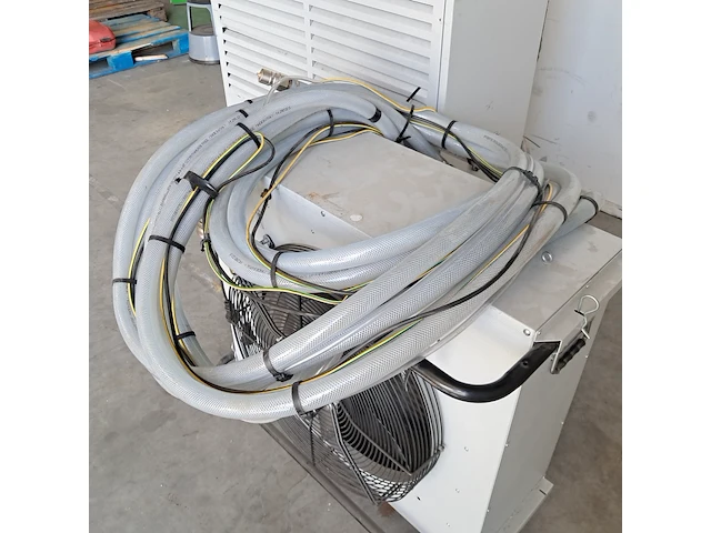 Airconditioning 15kw watergekoeld met buitenunit fral, facsw51, bouwjaar 2019 - afbeelding 6 van  12