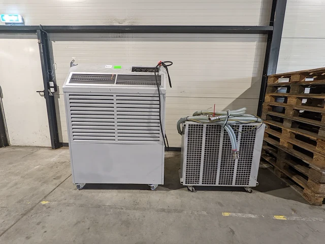 Airconditioning 15kw watergekoeld met buitenunit fral, facsw51, bouwjaar 2021 - afbeelding 1 van  12