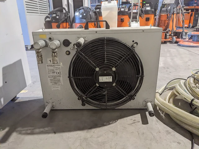 Airconditioning 7kw 230v - fral, facsw22, bouwjaar 2014, watergekoeld met buitenunit - afbeelding 6 van  18